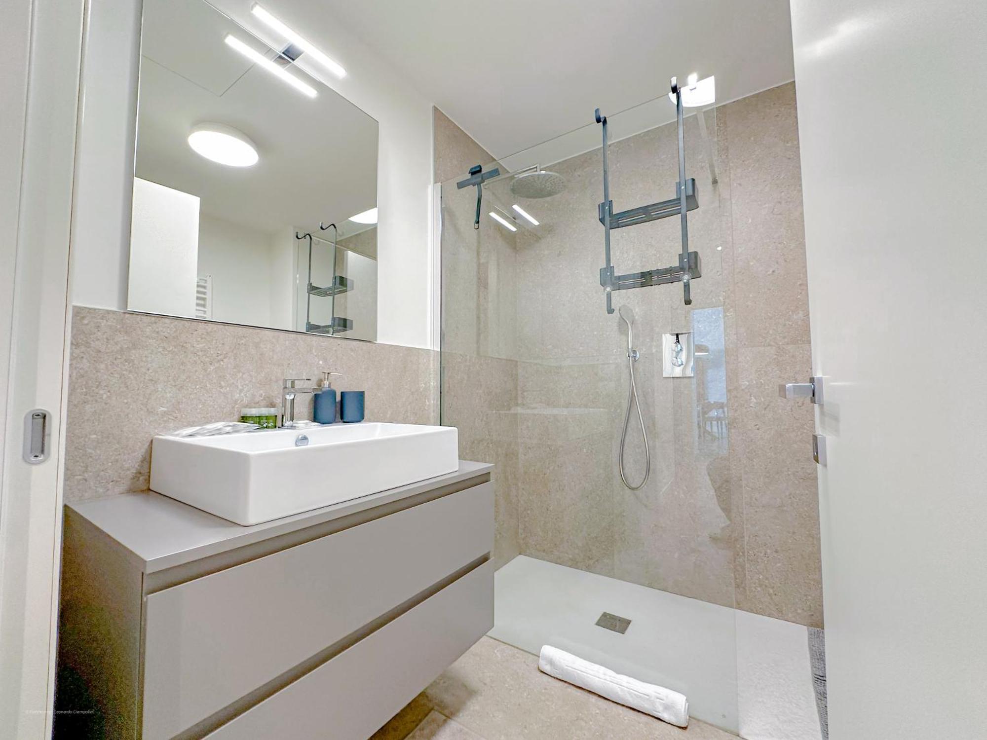 Menotti Suite 11 - 15 Min Dal Duomo Milan Exterior photo